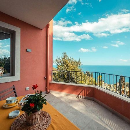The Charming House Apartment Taormina Luaran gambar