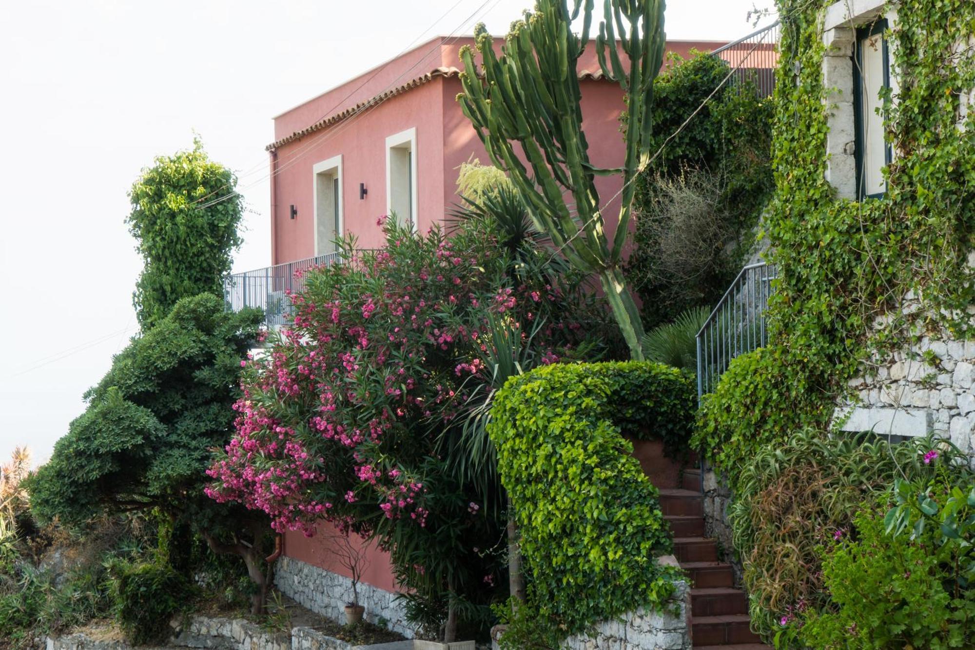 The Charming House Apartment Taormina Luaran gambar