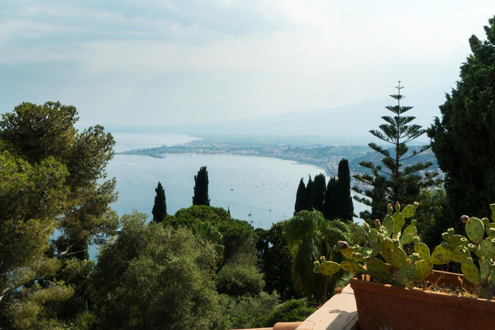 The Charming House Apartment Taormina Luaran gambar