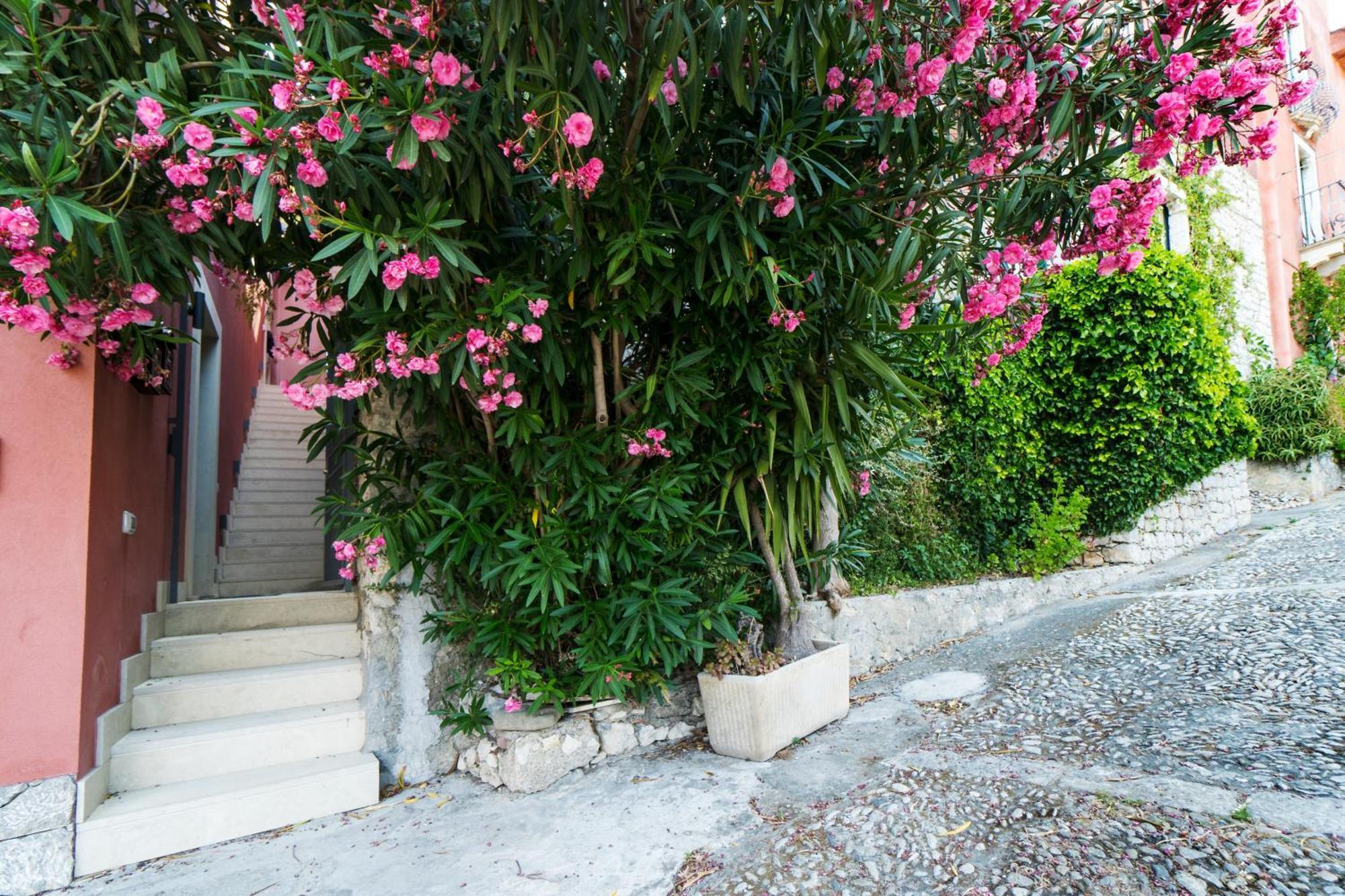 The Charming House Apartment Taormina Luaran gambar