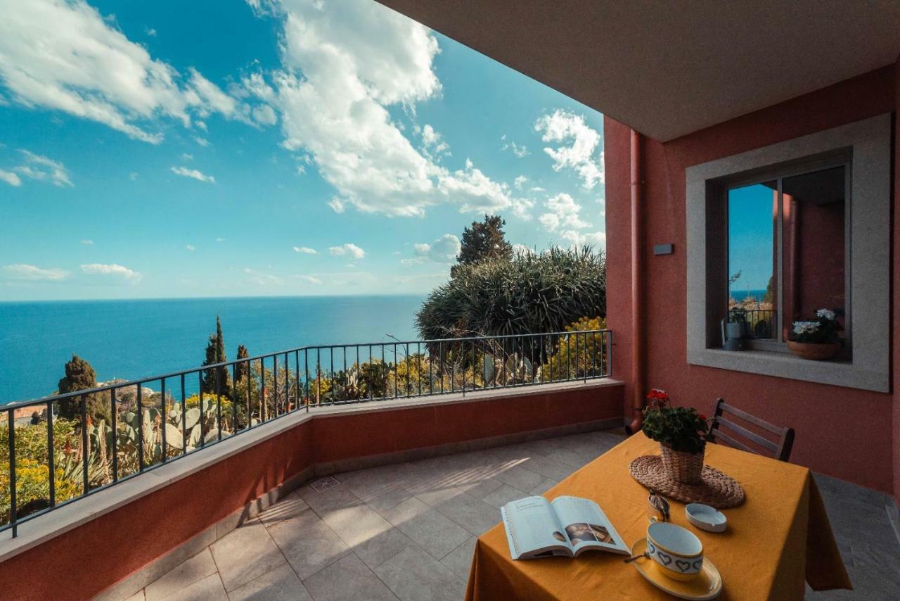 The Charming House Apartment Taormina Luaran gambar